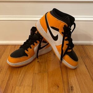 Nike Air Jordan 1